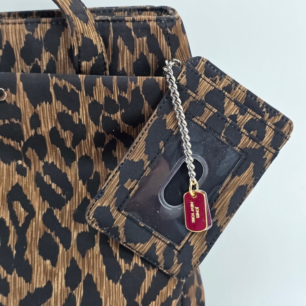 Jones New York Leopard Shoulder Bag Animal Print Nylon Tote ID Case Y2K Classic - Picture 3 of 14